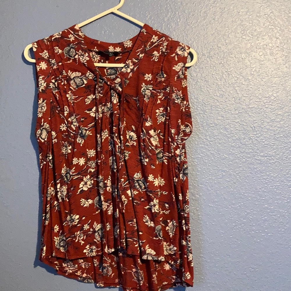 Lucky Brand red floral shirt